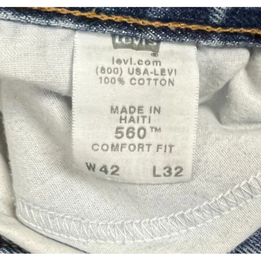 Levi's 560 Jeans Comfort Fit Men's 42x32 (Actual 41x30) Blue Denim